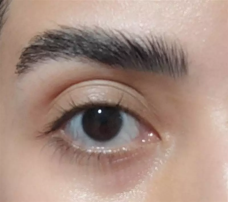 نتیجه مصرف ژل تقویتی ابرو