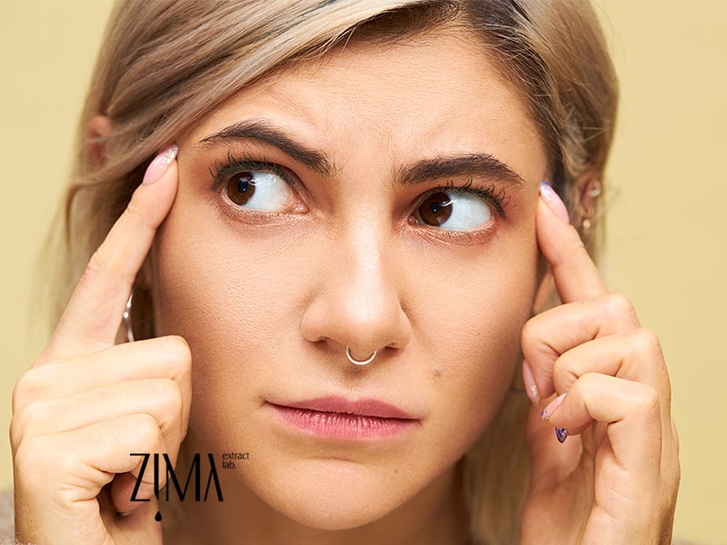 توصیه برای روغن تراپی دور چشم